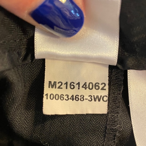 EUC Jones New York pants - black with thin stripes - Picture 7 of 7